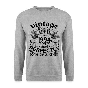 April 1994 | Jahrgang 1994 | geboren im April - Unisex Pullover - Weißgrau meliert - Vorne - Alina (178cm) & Michal (187cm)
