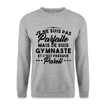 Cadeau gymnastique par parfaite mais Gymnaste - Sweat-shirt Unisexe - gris chiné - Devant - Alina (178cm) & Michal (187cm)