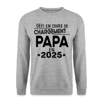 2025 Papa Bébé Naissance Père Cadeau Humour - Sweat-shirt Unisexe - gris chiné - Devant - Alina (178cm) & Michal (187cm)