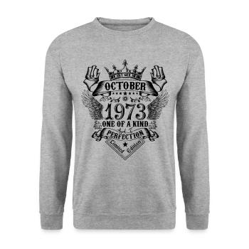 Anniversaire 1973 Octobre 1973 né en Octobre - Sweat-shirt Unisexe - gris chiné - Devant - Alina (178cm) & Michal (187cm)