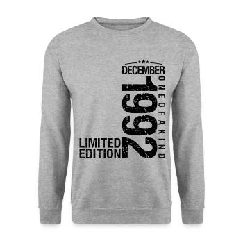 Birthday December 1992 December born in December - Unisex Sweatshirt - salt & pepper - Front - Alina (178cm) & Michal (187cm)