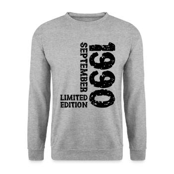 1990 September Limited Edition 33rd Birthday Decoration - Unisex Sweatshirt - salt & pepper - Front - Alina (178cm) & Michal (187cm)