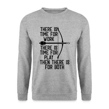 There Is Time For Bowhunting Bow Target Bowhunter - Unisex Sweatshirt - salt & pepper - Front - Alina (178cm) & Michal (187cm)