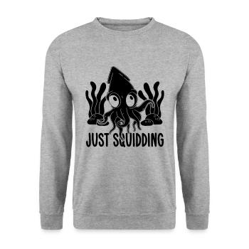 Just Squidding Underwater Animals Marine Biologist - Unisex Pullover - Weißgrau meliert - Vorne - Alina (178cm) & Michal (187cm)