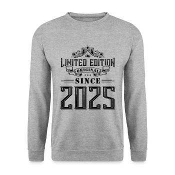 Édition limitée 2025 - Sweat-shirt Unisexe - gris chiné - Devant - Alina (178cm) & Michal (187cm)