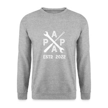 Vintage Papa Handwerker Baby Est 2022 Geschenk - Unisex Pullover - Weißgrau meliert - Vorne - Alina (178cm) & Michal (187cm)