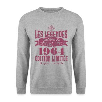 Les légendes sont nées en novembre 1964 - Annive. - Sweat-shirt Unisexe - gris chiné - Devant - Alina (178cm) & Michal (187cm)