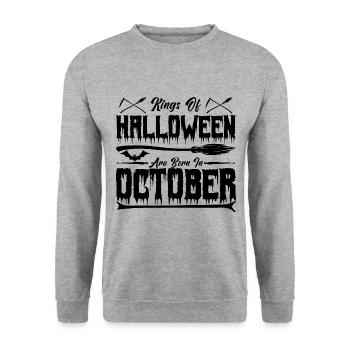 die Könige von Halloween wurden im Oktober geboren0 - Unisex Pullover - Weißgrau meliert - Vorne - Alina (178cm) & Michal (187cm)