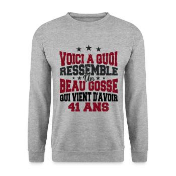 Voici à Quoi Ressemble Un BeauGosse 41 ans, Cadeau - Sweat-shirt Unisexe - gris chiné - Devant - Alina (178cm) & Michal (187cm)