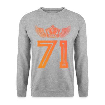 71 Zahl Krone - Unisex Pullover - Weißgrau meliert - Vorne - Alina (178cm) & Michal (187cm)