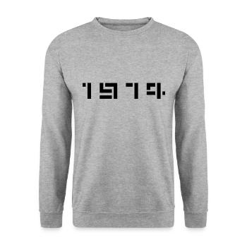 Geburtsjahr Geburtstag Born In - Made in 1974 - Unisex Pullover - Weißgrau meliert - Vorne - Alina (178cm) & Michal (187cm)