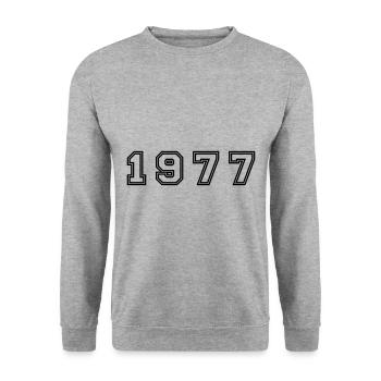 1977 Jahr Zahl - Unisex Pullover - Weißgrau meliert - Vorne - Alina (178cm) & Michal (187cm)