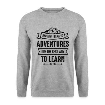 Adventures Are The Best Way To Learn - Unisex Pullover - Weißgrau meliert - Vorne - Alina (178cm) & Michal (187cm)