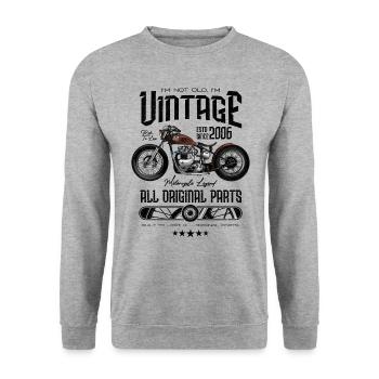 Vintage Motorrad Biker Motorrad Geburtstag 2006 - Unisex Pullover - Weißgrau meliert - Vorne - Alina (178cm) & Michal (187cm)