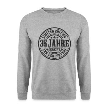35. Geburtstag Limited Edition Lustig 35 Jahre - Unisex Pullover - Weißgrau meliert - Vorne - Alina (178cm) & Michal (187cm)