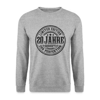 20. Geburtstag Limited Edition Lustig 20 Jahre - Unisex Pullover - Weißgrau meliert - Vorne - Alina (178cm) & Michal (187cm)