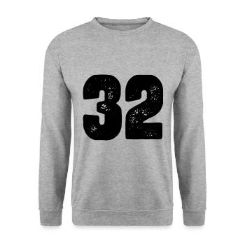 32 number jersey - Unisex Sweatshirt - salt & pepper - Front - Alina (178cm) & Michal (187cm)