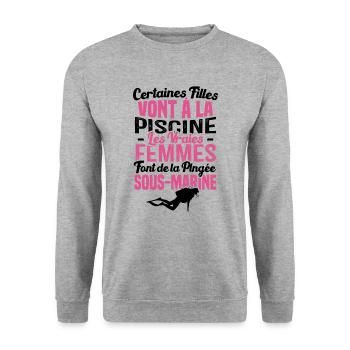 Les vraies femmes font de la plongée sous marine - Sweat-shirt Unisexe - gris chiné - Devant - Alina (178cm) & Michal (187cm)