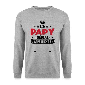 Ce papy génial appartient à [Personnalisable] - Sweat-shirt Unisexe - gris chiné - Devant - Alina (178cm) & Michal (187cm)