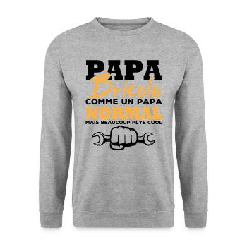Papa bricolo comme un papa normal - Sweat-shirt Unisexe - gris chiné - Devant - Alina (178cm) & Michal (187cm)