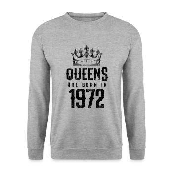 born in 1972 - Unisex Pullover - Weißgrau meliert - Vorne - Alina (178cm) & Michal (187cm)