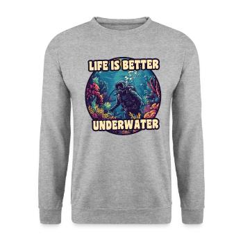 Life is better underwater 2 - Unisex Sweatshirt - salt & pepper - Front - Alina (178cm) & Michal (187cm)
