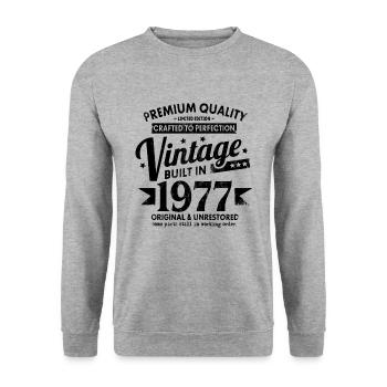 VINTAGE BUILT IN 1977 COOL 44. GEBURTSTAG GESCHENK - Unisex Pullover - Weißgrau meliert - Vorne - Alina (178cm) & Michal (187cm)
