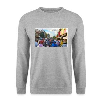 Verkehrsstau in Vietnam - Unisex Pullover - Weißgrau meliert - Vorne - Alina (178cm) & Michal (187cm)
