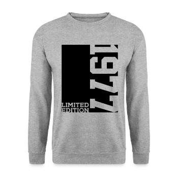 LIMITED EDITION 1977 49TH BIRTHDAY - Unisex Sweatshirt - salt & pepper - Front - Alina (178cm) & Michal (187cm)