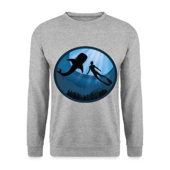 Taucher mit Walhai - Unisex Pullover - Weißgrau meliert - Vorne - Alina (178cm) & Michal (187cm)