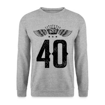 40 Zahl Krone - Unisex Pullover - Weißgrau meliert - Vorne - Alina (178cm) & Michal (187cm)