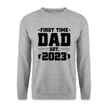 First Time Dad Est 2023 T Shirt Design 3 - Sweat-shirt Unisexe - gris chiné - Devant - Alina (178cm) & Michal (187cm)