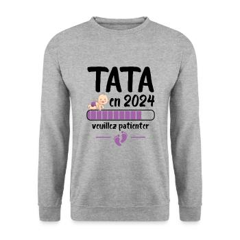 Cadeau Tata Annonce Grossesse Future Tante 2024 - Sweat-shirt Unisexe - gris chiné - Devant - Alina (178cm) & Michal (187cm)