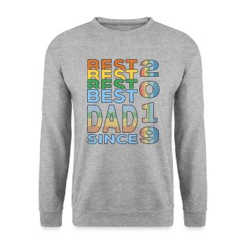 Bester Papa der Welt seit 2019 Vatertag Geburtstag - Unisex Pullover - Weißgrau meliert - Vorne - Alina (178cm) & Michal (187cm)