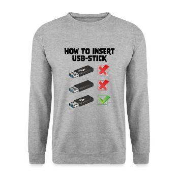 How To Insert USB Stick Funny Programmer Meme - Unisex Pullover - Weißgrau meliert - Vorne - Alina (178cm) & Michal (187cm)