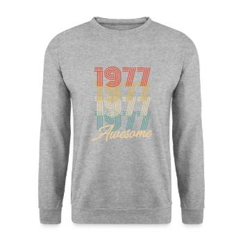 Funny Birthday Awesome 1977 - Unisex Sweatshirt - salt & pepper - Front - Alina (178cm) & Michal (187cm)
