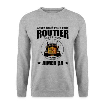 Chauffeur Routier assez fou pour aimer ça cadeau - Sweat-shirt Unisexe - gris chiné - Devant - Alina (178cm) & Michal (187cm)