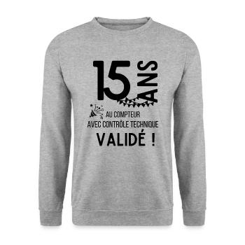T shirt anniversaire 15 ans - Sweat-shirt Unisexe - gris chiné - Devant - Alina (178cm) & Michal (187cm)