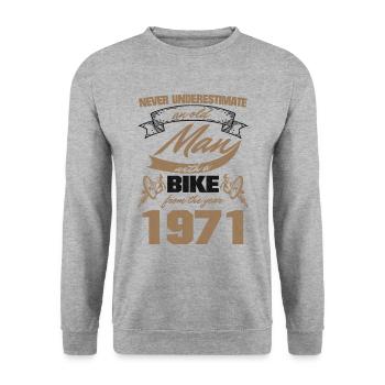Don't underestimate man bike 1971 - Unisex Sweatshirt - salt & pepper - Front - Alina (178cm) & Michal (187cm)