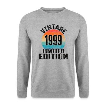 Year of birth 1999 Vintage Limited Edition Retro - Unisex Sweatshirt - salt & pepper - Front - Alina (178cm) & Michal (187cm)