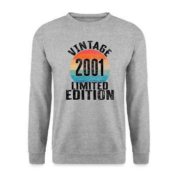 Année de naissance 2001 Vintage Limited Edition Retro - Sweat-shirt Unisexe - gris chiné - Devant - Alina (178cm) & Michal (187cm)