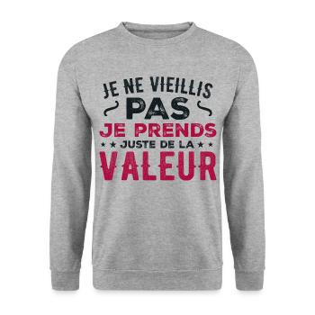 Ich werde nicht alt, ich steigere nur an Wert - Unisex Pullover - Weißgrau meliert - Vorne - Alina (178cm) & Michal (187cm)