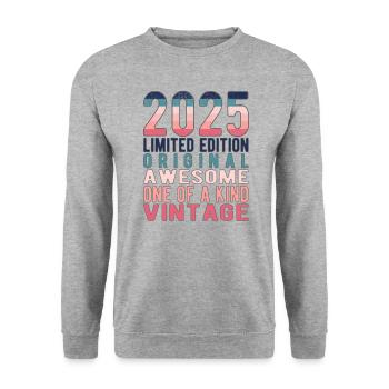 Edition limitée depuis 2025 Anniversaire Millésime 2025 - Sweat-shirt Unisexe - gris chiné - Devant - Alina (178cm) & Michal (187cm)
