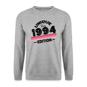 Unique Since 1994 Edition Birthday Vintage 1994 - Unisex Sweatshirt - salt & pepper - Front - Alina (178cm) & Michal (187cm)