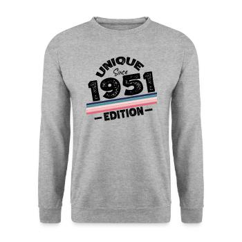 Unique Since 1951 Edition Birthday Vintage 1951 - Unisex Sweatshirt - salt & pepper - Front - Alina (178cm) & Michal (187cm)