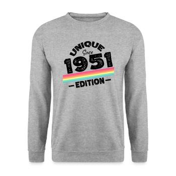 Unique Since 1951 Edition Birthday Vintage 1951 - Unisex Sweatshirt - salt & pepper - Front - Alina (178cm) & Michal (187cm)