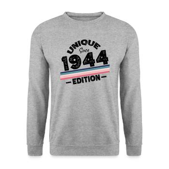 Unique Since 1944 Edition Birthday Vintage 1944 - Unisex Sweatshirt - salt & pepper - Front - Alina (178cm) & Michal (187cm)