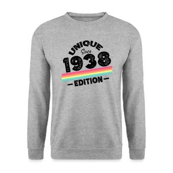 Unique since 1938 Edition Birthday Vintage 1938 - Unisex Sweatshirt - salt & pepper - Front - Alina (178cm) & Michal (187cm)