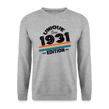 Unique Since 1931 Edition Birthday Vintage 1931 - Unisex Sweatshirt - salt & pepper - Front - Alina (178cm) & Michal (187cm)