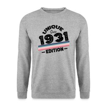 Unique Since 1931 Edition Birthday Vintage 1931 - Unisex Sweatshirt - salt & pepper - Front - Alina (178cm) & Michal (187cm)
